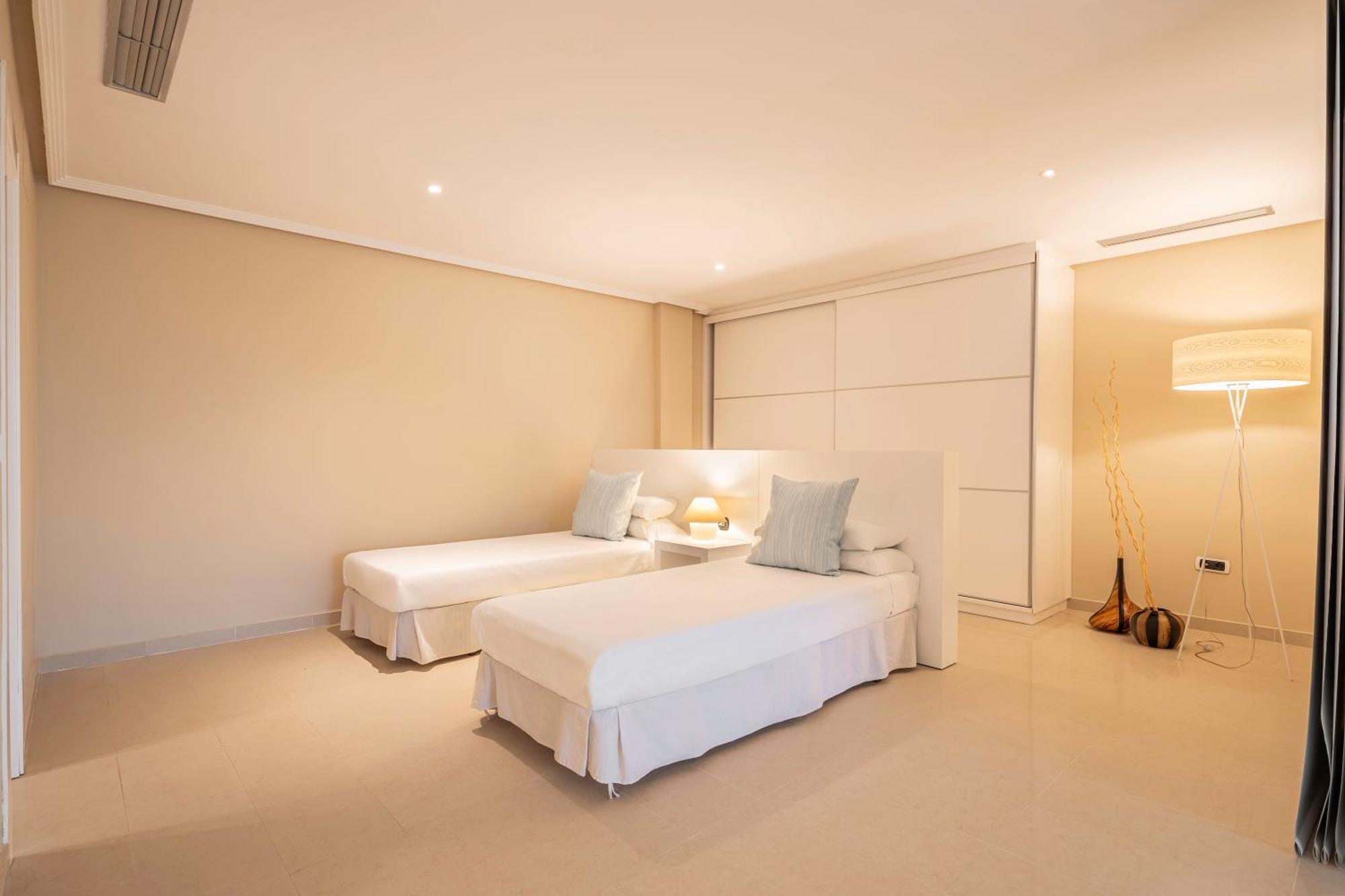 Las Nereidas Altea Beach Villas Exteriör bild